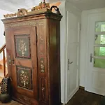 Tannegueetli By Interhome بيت للعطل جريندلوالد